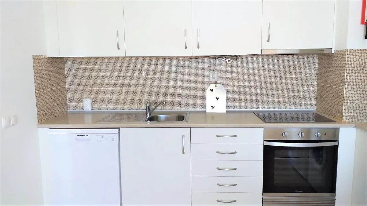 T1 Mira Praia 7 - Remodelado, Ar-Condicionado, Vista Mar, Wifi Quarteira 0*,  Portugal