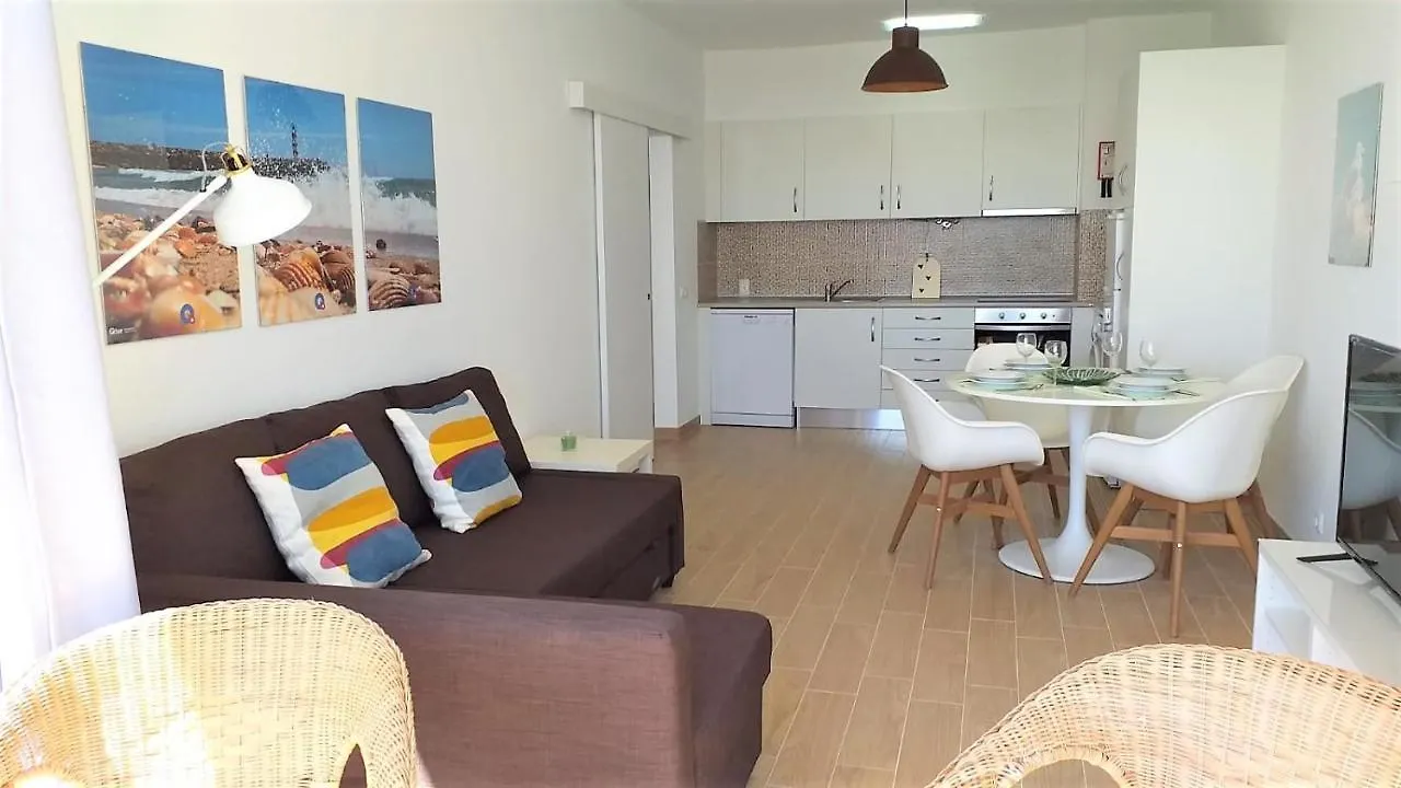 T1 Mira Praia 7 - Remodelado, Ar-Condicionado, Vista Mar, Wifi Quarteira Portugal